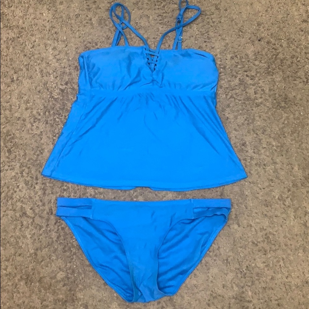 Bathing suit